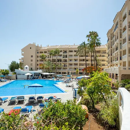 Lovely 1 Bedroom Communal Heated Pool Appartamento *